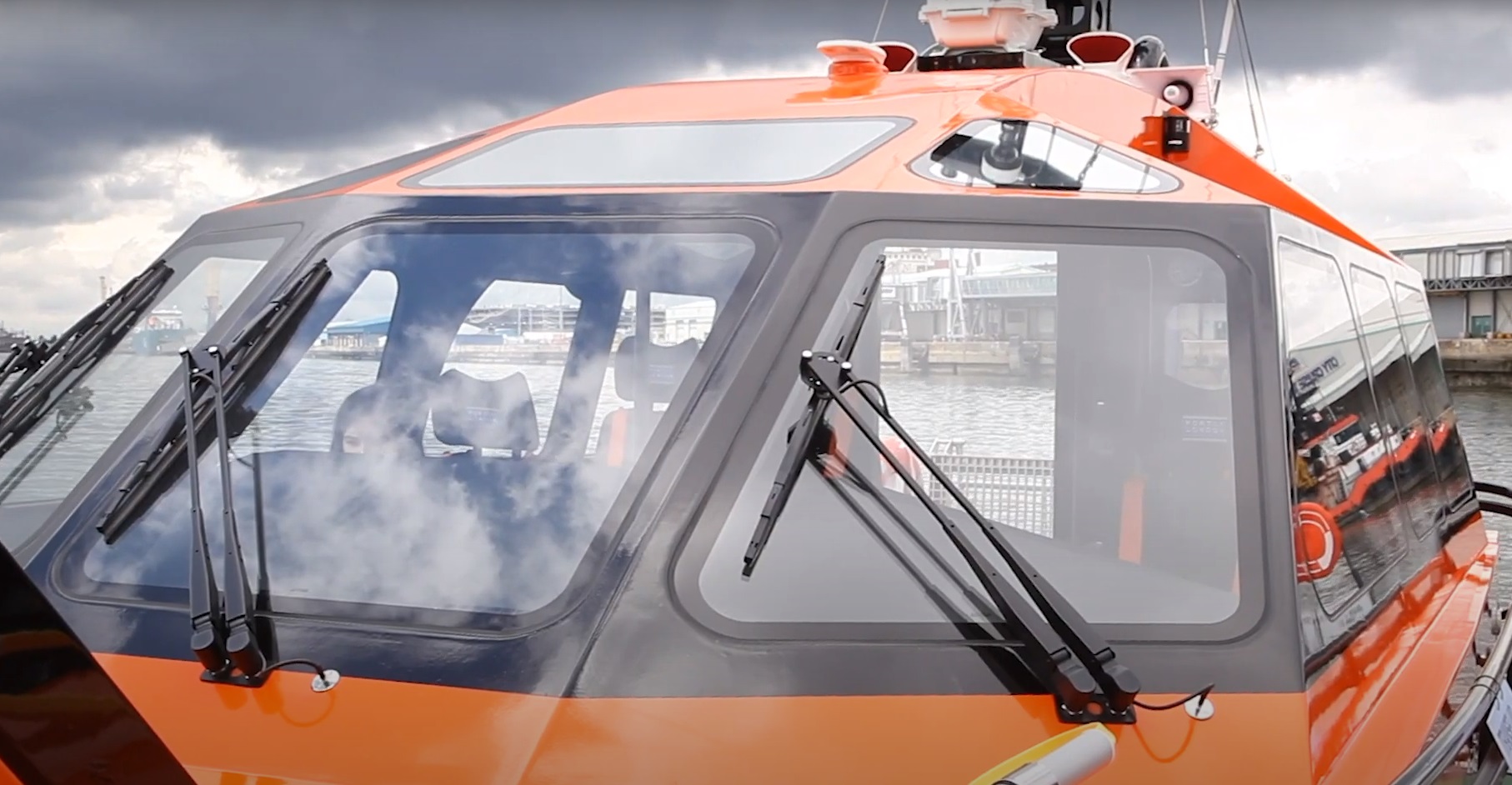 Marine wiper system on a pilot vessel windshield